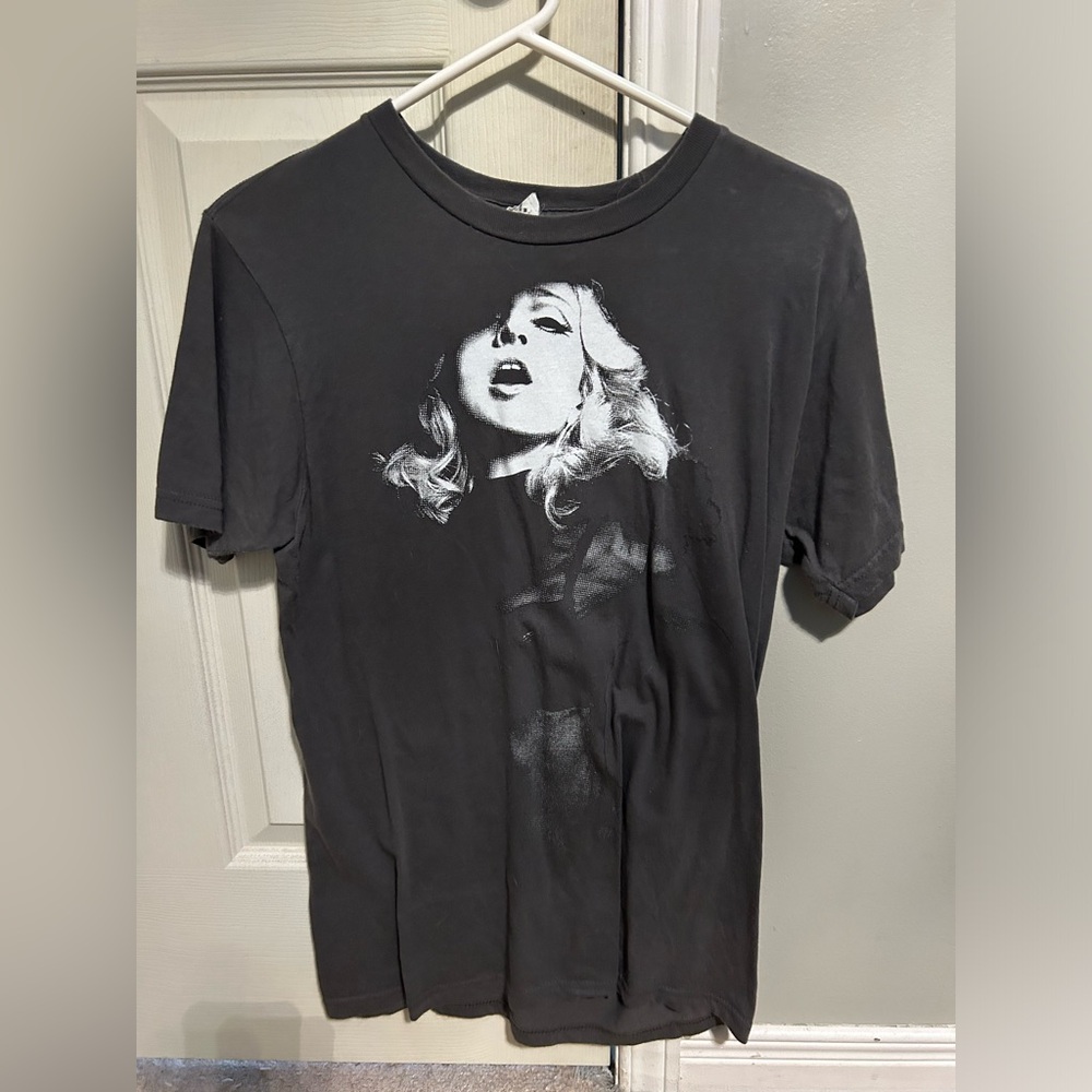Madonna concert t shirt. Sticky and Sweet Tour. 2000’s. Used Grey Women’s Med